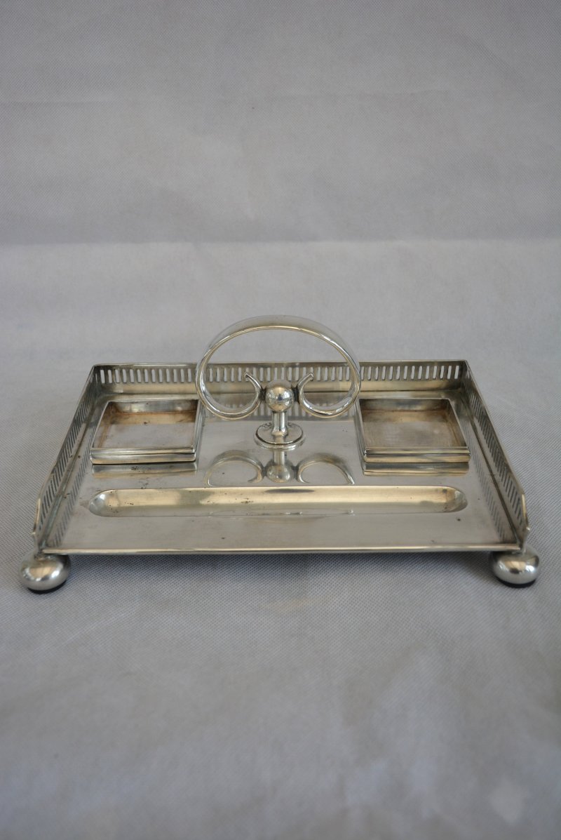 Walker And Hall Silver Plated Ink Stand Desk Stand - Image 2