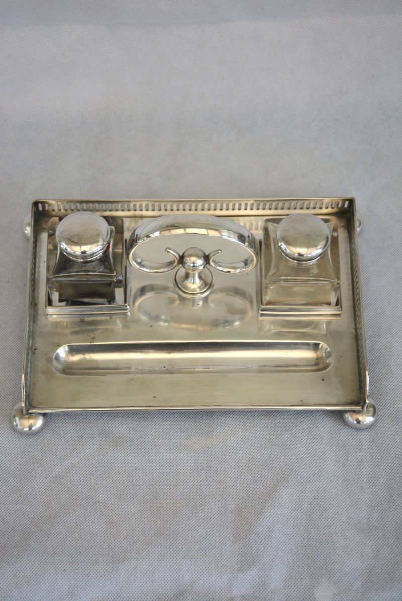 Walker And Hall Silver Plated Ink Stand Desk Stand - Image 11