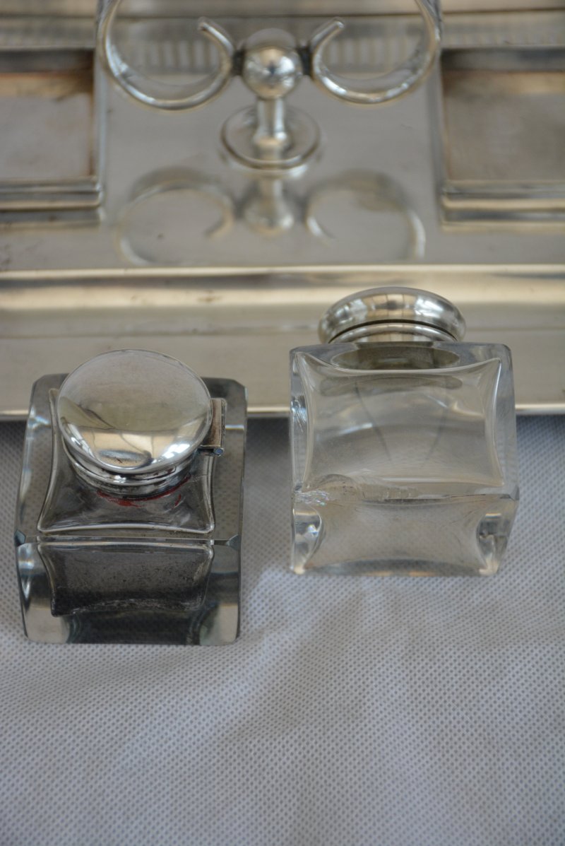 Walker And Hall Silver Plated Ink Stand Desk Stand - Image 15