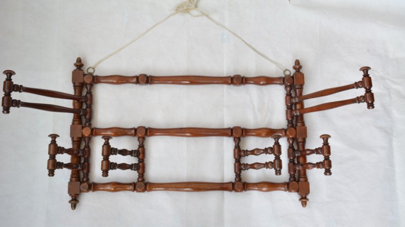 Antique Wall Mounted Coat Rack Wig Rack - Image 5