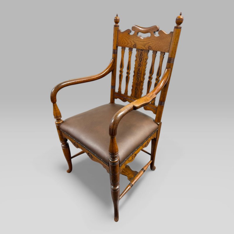 Gillows Victorian Carved Golden Oak Desk Chair attributed to Bruce James Talbert - Image 4