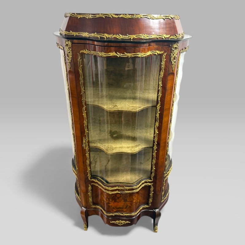 Antique French Louis XV Style Kingwood & Marquetry Vitrine Cabinet - Image 4