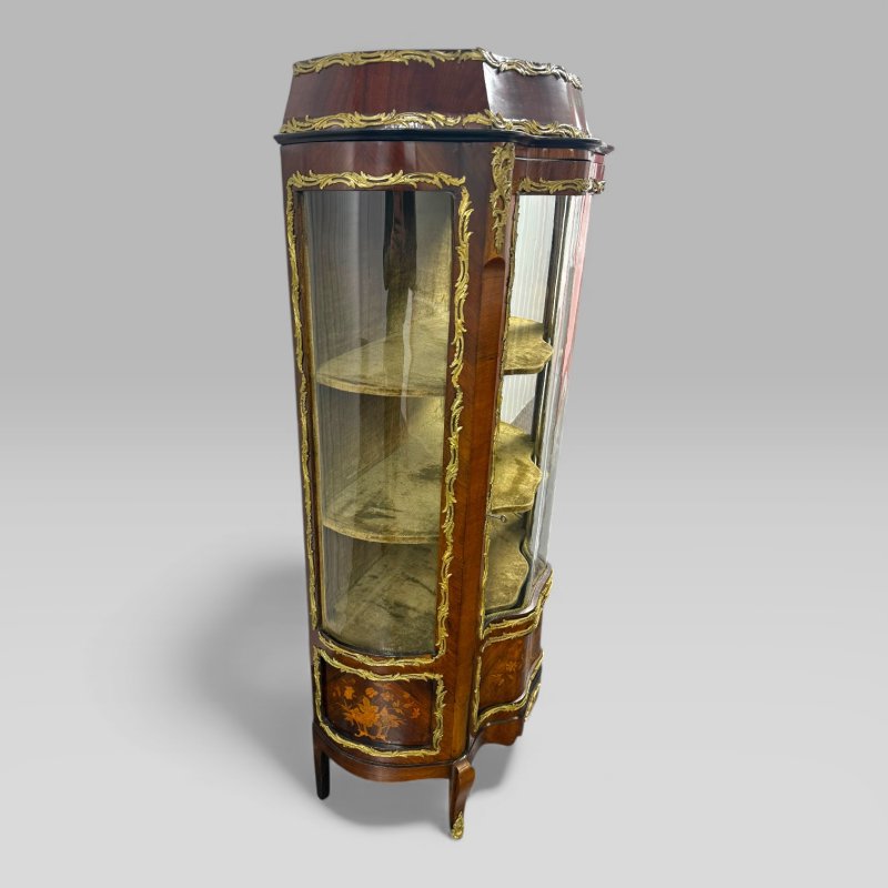 Antique French Louis XV Style Kingwood & Marquetry Vitrine Cabinet - Image 5
