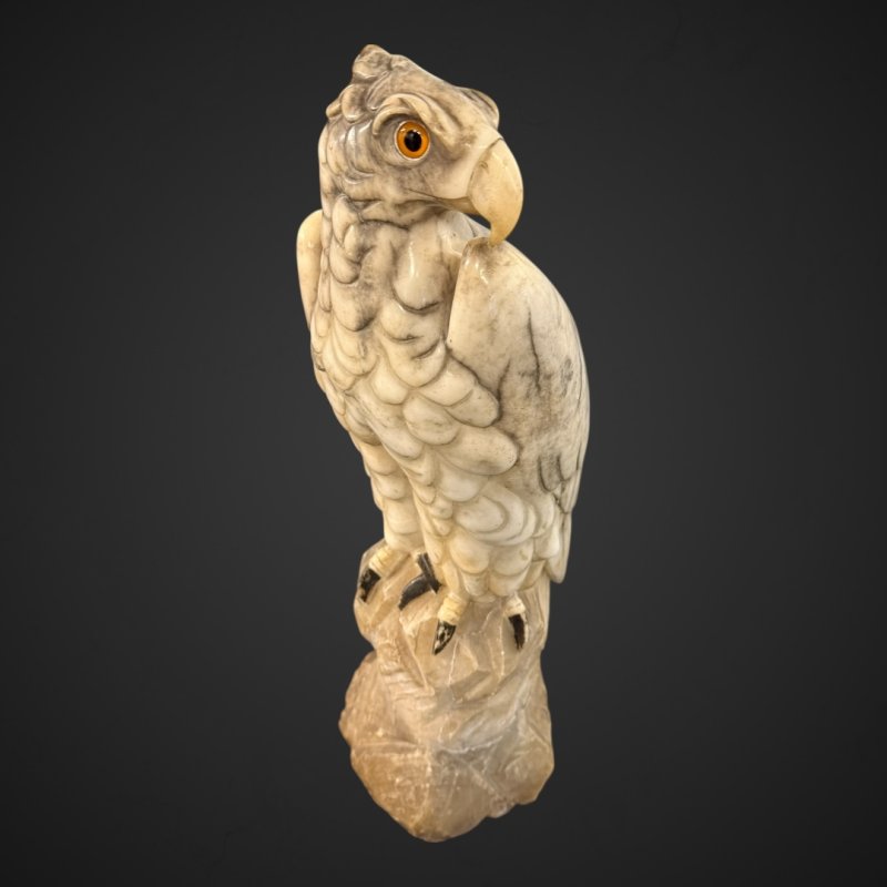 Antique Marble Eagle Statue in Veined Carrara Marble, 19th Century