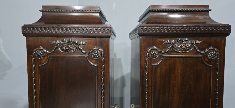 Super Pair Regency Mahogany Side Cabinets - Image 8