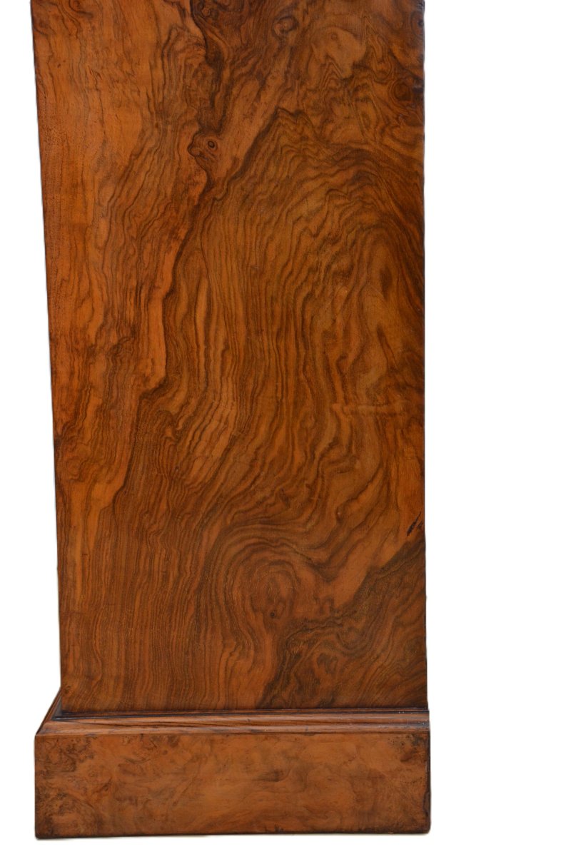 English Victorian Bookcase In Figured Walnut - Image 20