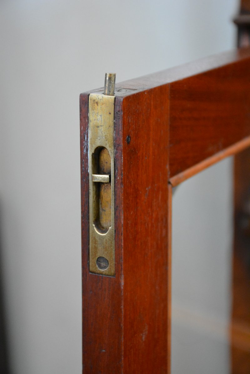 English Victorian Bookcase In Figured Walnut - Image 12