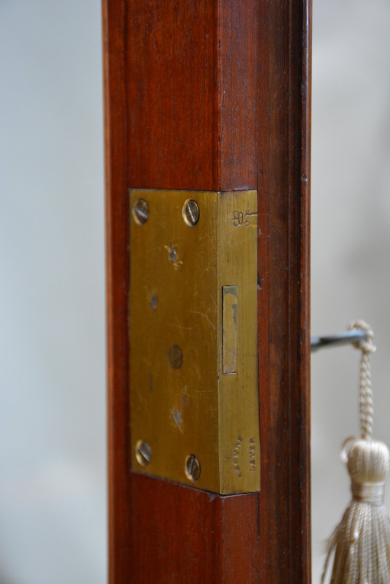 English Victorian Bookcase In Figured Walnut - Image 13