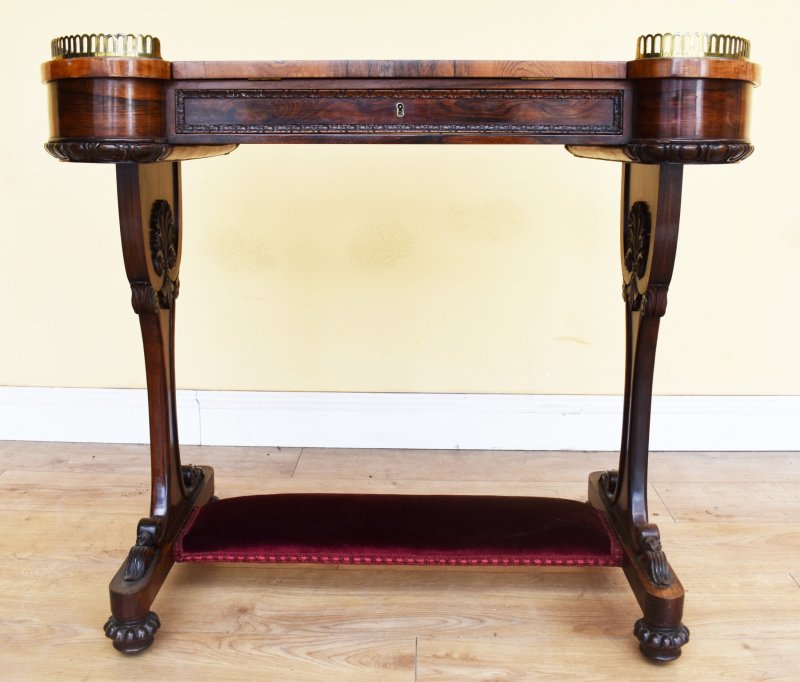 19th Century William IV Rosewood Writing Table - Image 8