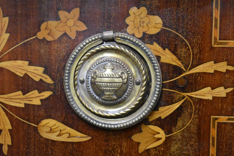 18th Century Dutch Marquetry Chest Of Drawers - Image 5