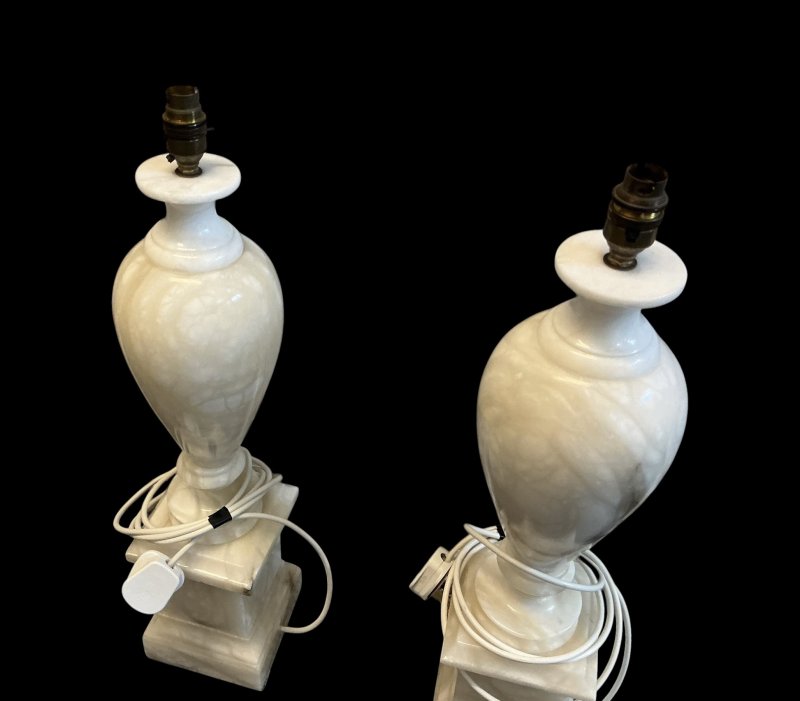 Pair of Alabaster Table Lamps - Image 4