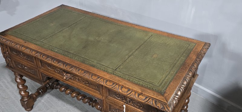 Super Carved Oak Desk - Image 12