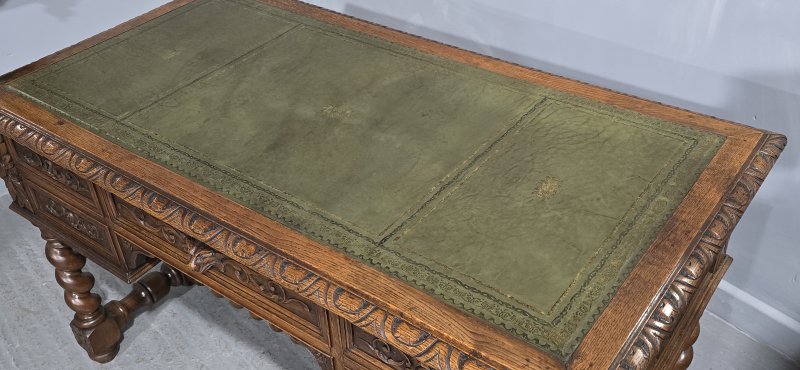 Super Carved Oak Desk - Image 2