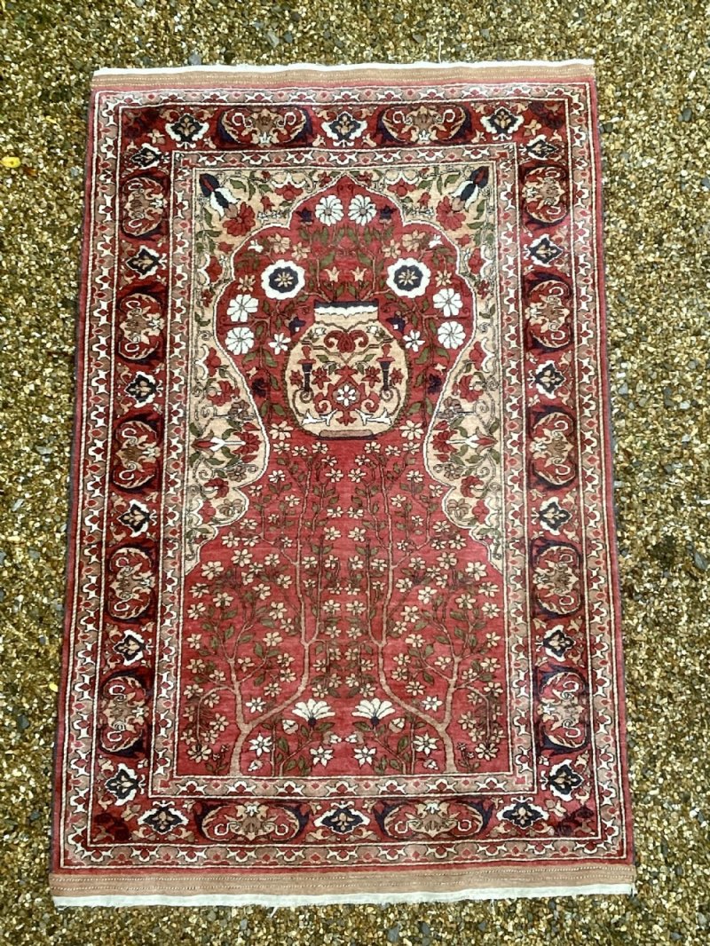 Fine Antique Turkman Silk Prayer Rug / Carpet