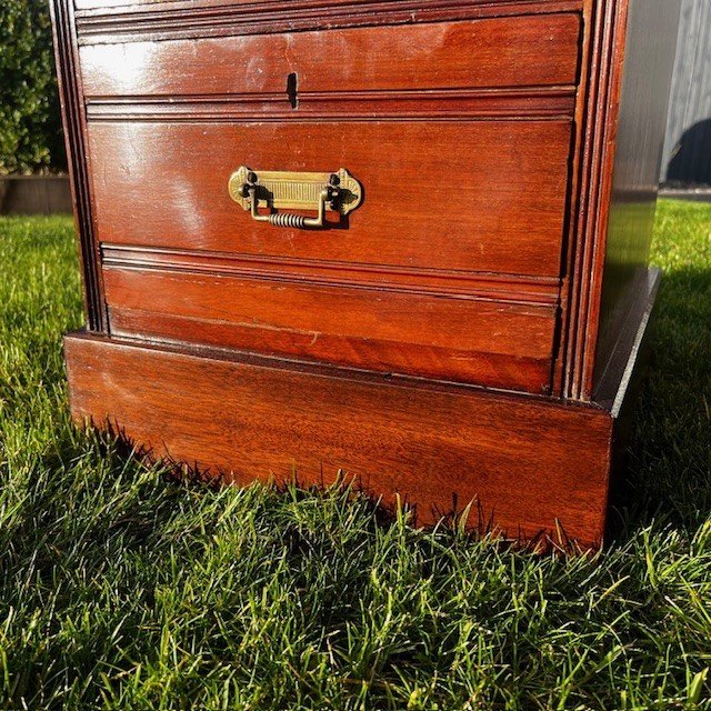 A Pair Of Late Victorian Period Mahogany Bedside Chests - Image 13