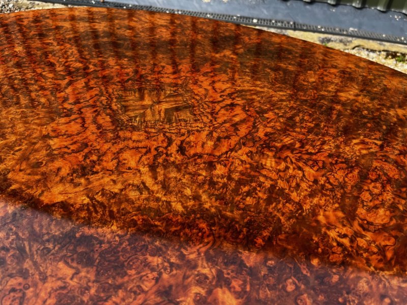 A Fine Quality Victorian Period Burr Walnut Oval Coffee Table - Image 11