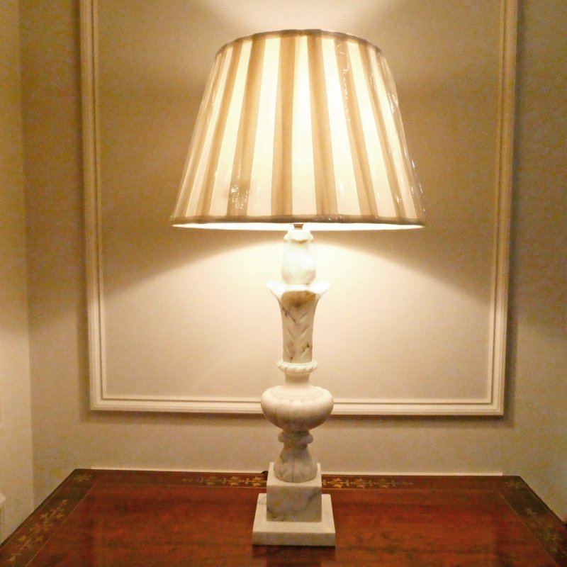 Early 20th Century Italian Alabaster Table Lamp - Image 9