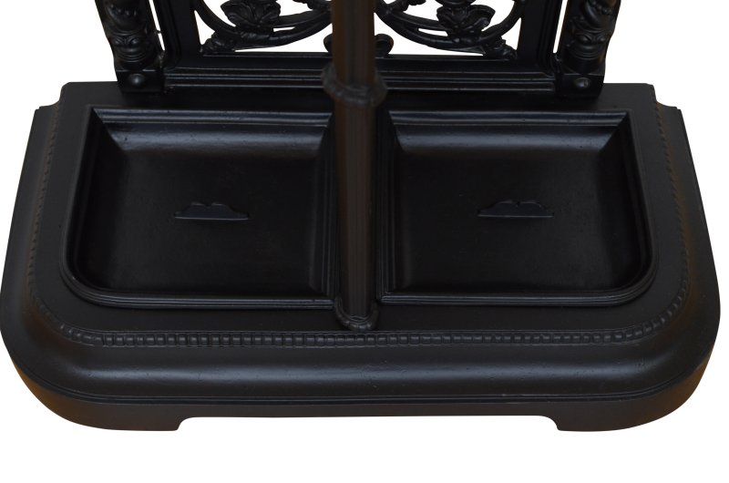 English Victorian Cast Iron Umbrella Stand - Image 5