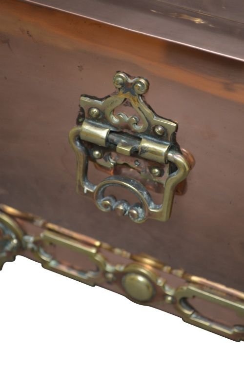 Antique Victorian Copper Coal Bin Or Planter - Image 4