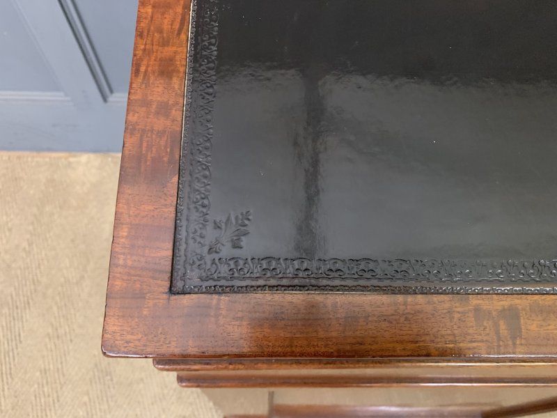 Gillows George IV Mahogany Davenport - Image 3