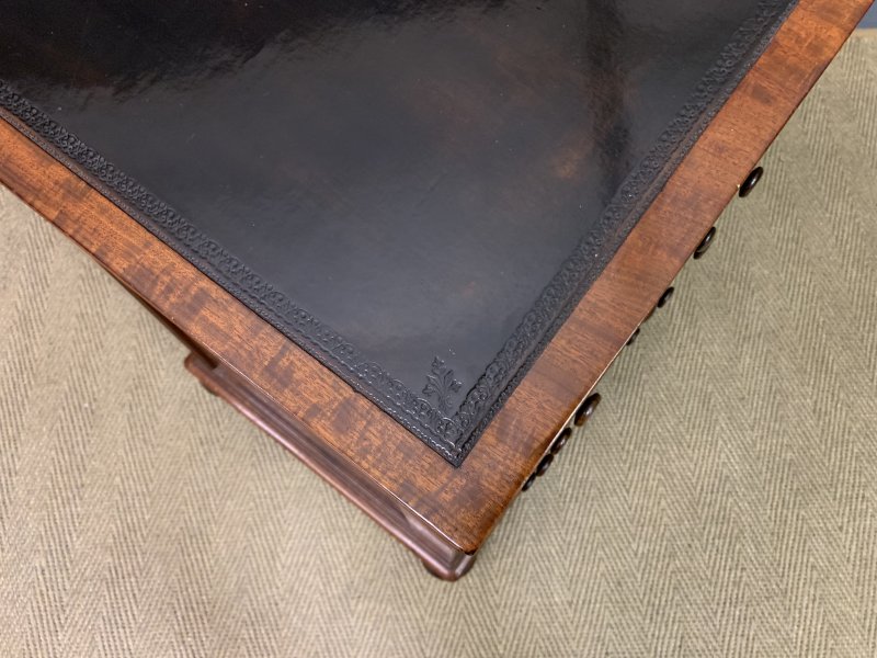 Gillows George IV Mahogany Davenport - Image 12