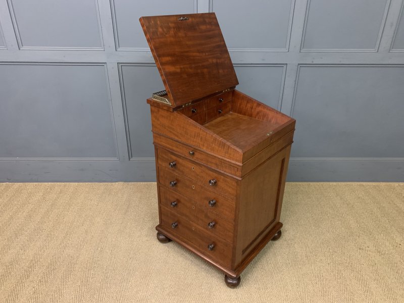 Gillows George IV Mahogany Davenport - Image 13