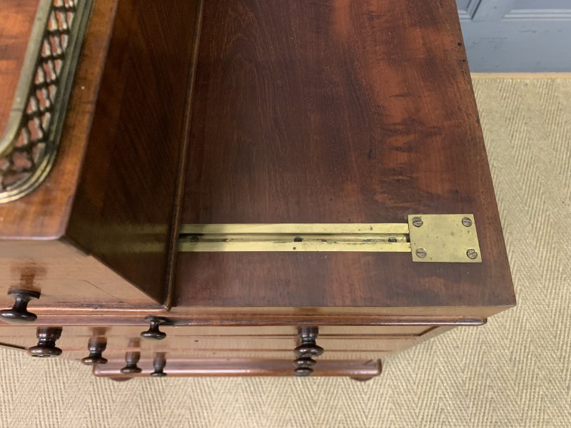 Gillows George IV Mahogany Davenport - Image 15