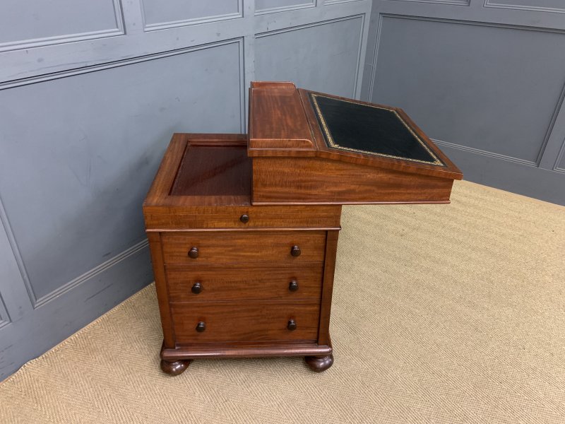 Gillows Early Victorian Mahogany Davenport - Image 2