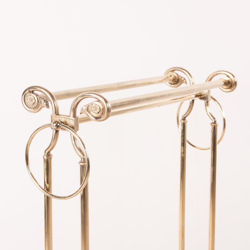 Good Quality Continental Brass Towel Rail - Image 7