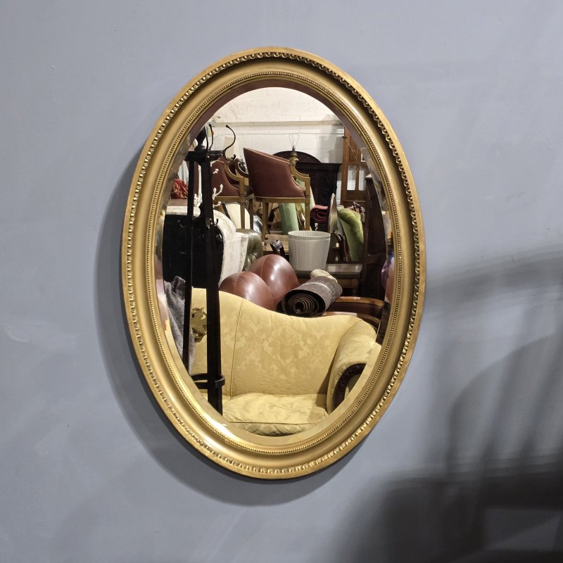 Victorian Oval Gilt Mirror