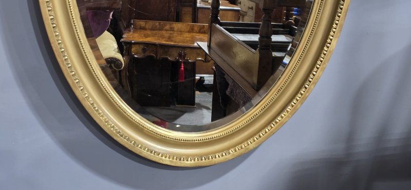 Victorian Oval Gilt Mirror - Image 7