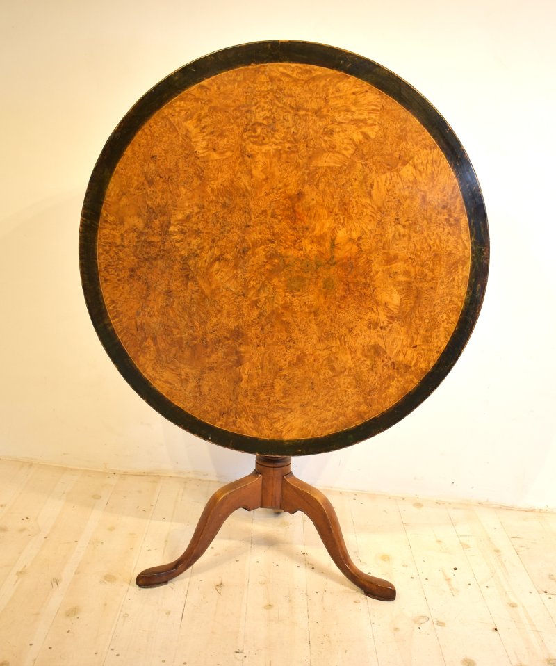 Burr tip up table - Image 5