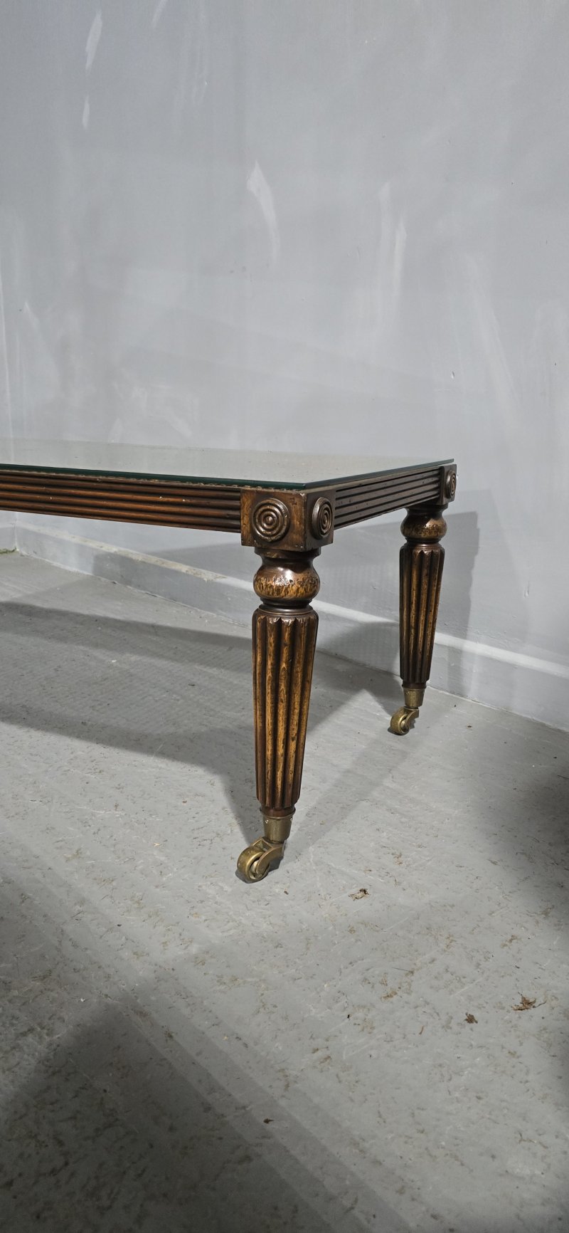 Regency Mahogany Coffee Table - Image 3