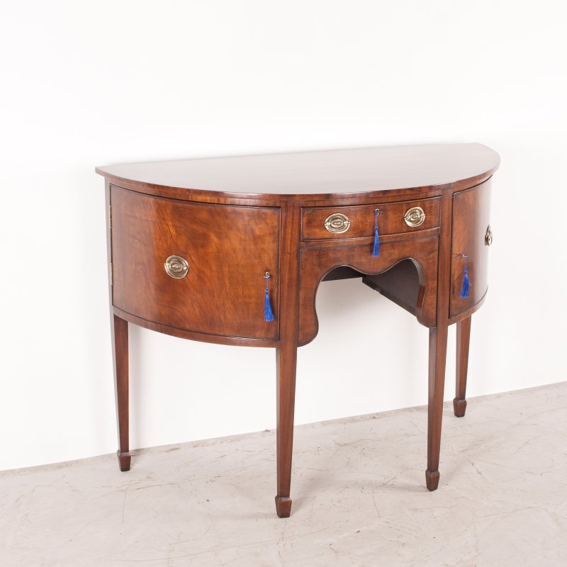 Mahogany Demi Lune Shaped Sideboard - Image 3