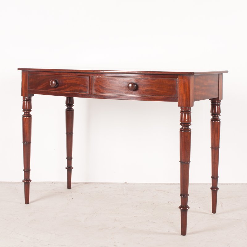 19thC Two Drawer Mahogany Bow Front Side Table - Image 2