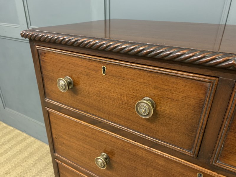 George IV Mahogany Chest of Drawers - Image 7