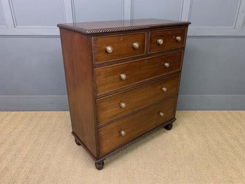 George IV Mahogany Chest of Drawers - Image 10