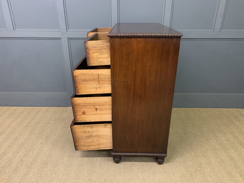 George IV Mahogany Chest of Drawers - Image 9
