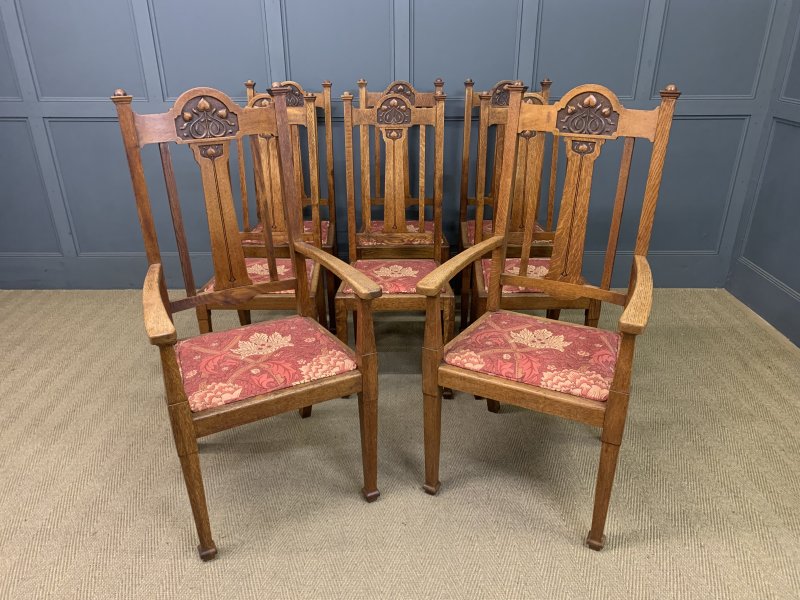 Set of 8 Arts and Crafts Dining Chairs
