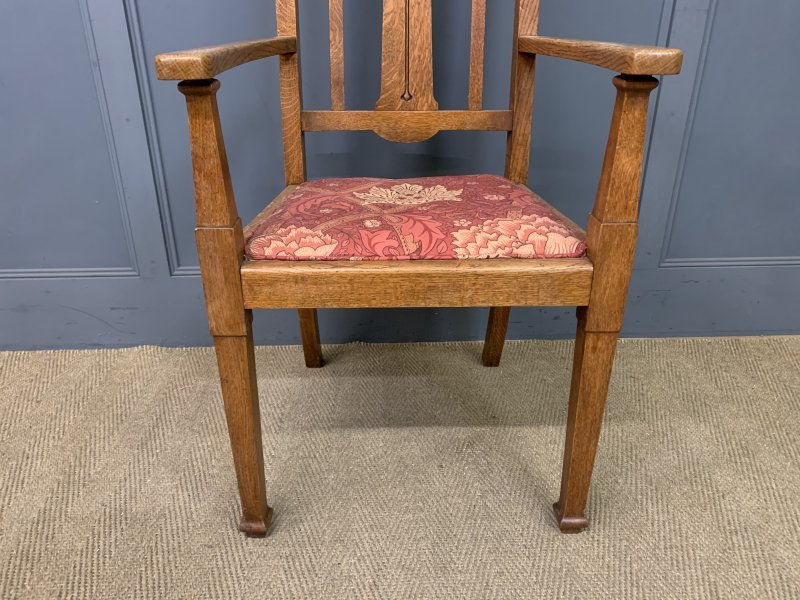 Set of 8 Arts and Crafts Dining Chairs - Image 10