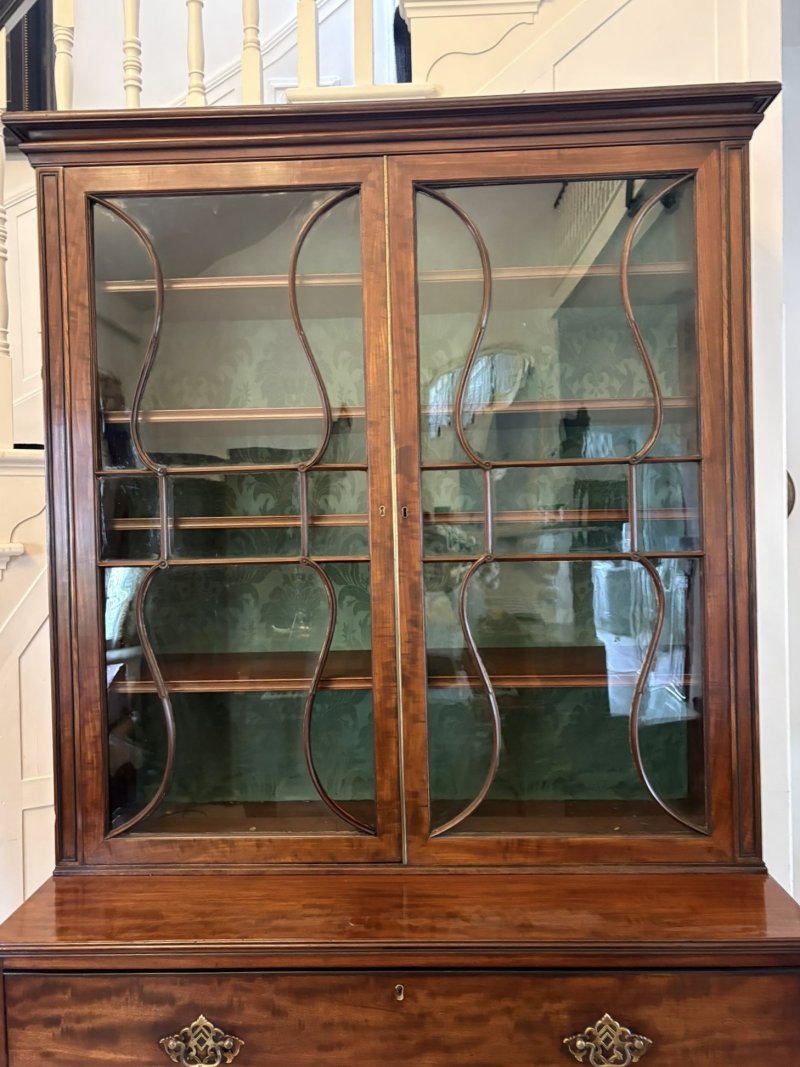 Antique Regency Figured Mahogany Secretaire Bookcase Desk With Glazed Doors and Fitted Interior - Image 5