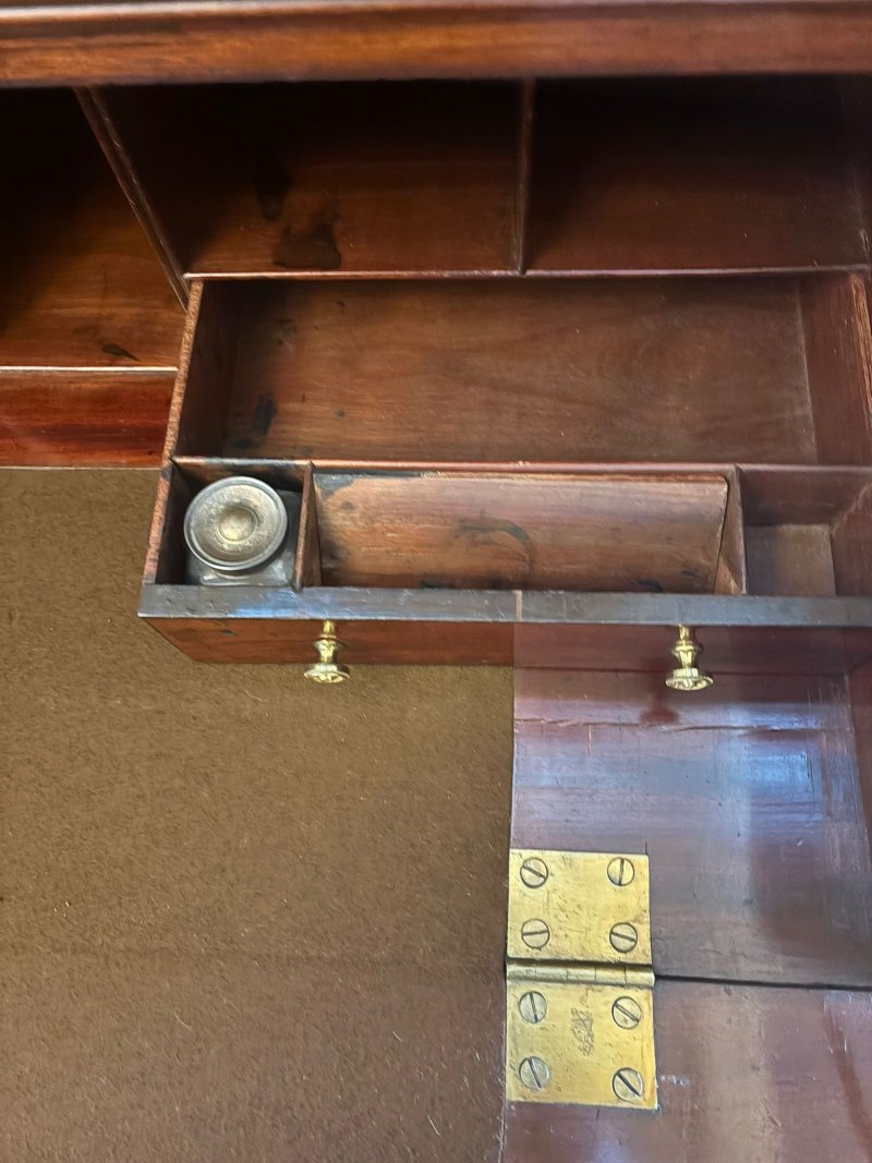 Antique Regency Figured Mahogany Secretaire Bookcase Desk With Glazed Doors and Fitted Interior - Image 13