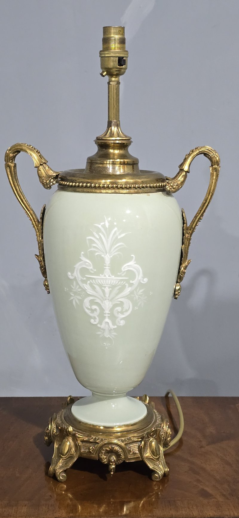 Large French Pate-Sur-Pate Table Lamp - Image 8