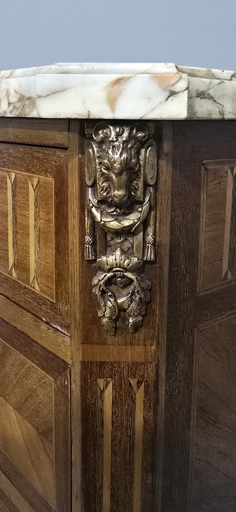 French Bank of Drawers of Small Proportions - Image 6