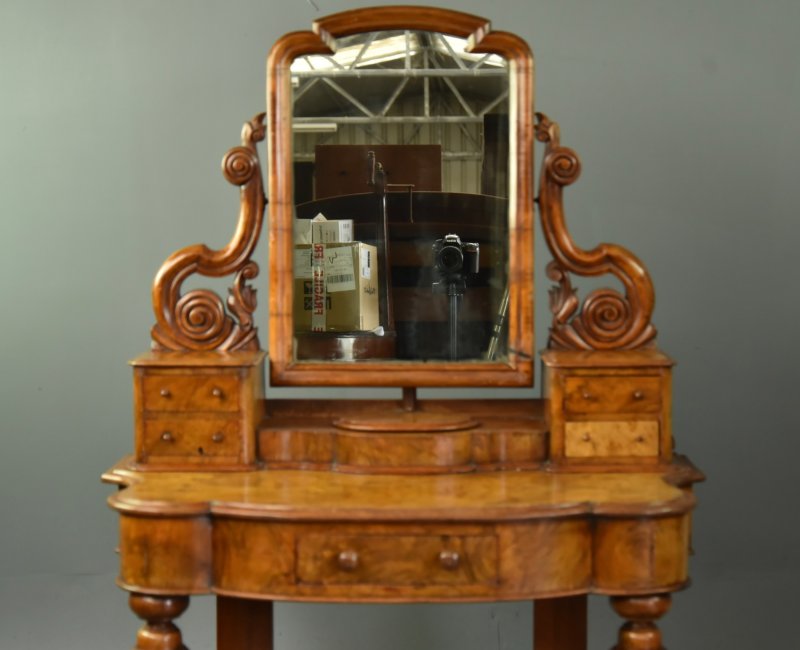 Victorian Burr Walnut Dressing Table - Image 2