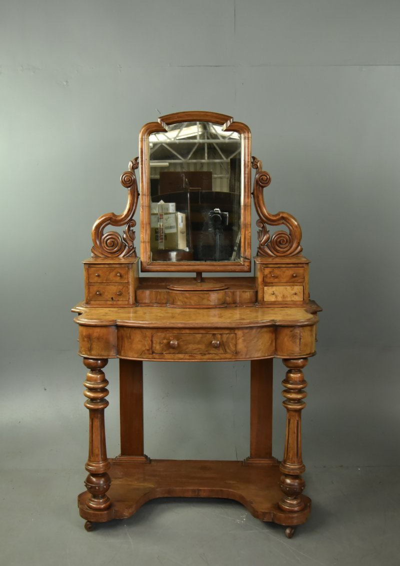 Victorian Burr Walnut Dressing Table - Image 6