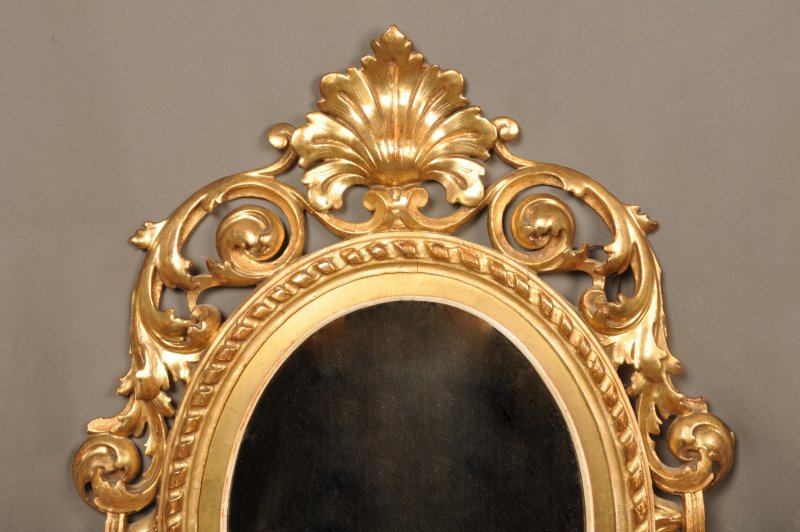 Late 18th Century Florentine Giltwood Oval Mirror - Image 3
