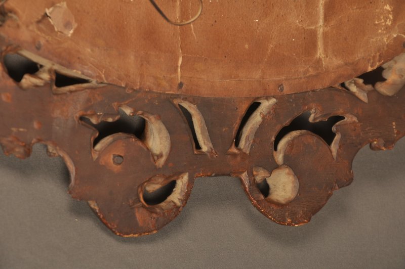 Late 18th Century Florentine Giltwood Oval Mirror - Image 9