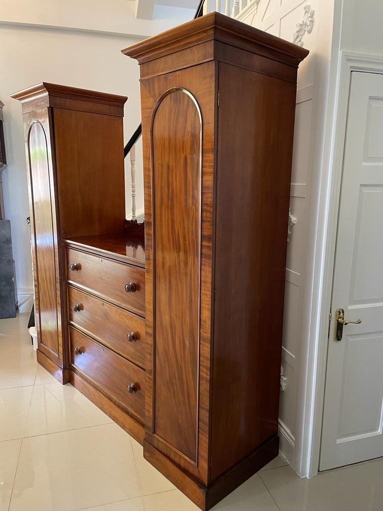 Large Unusual Antique William IV Quality Mahogany Wardrobe - Image 2