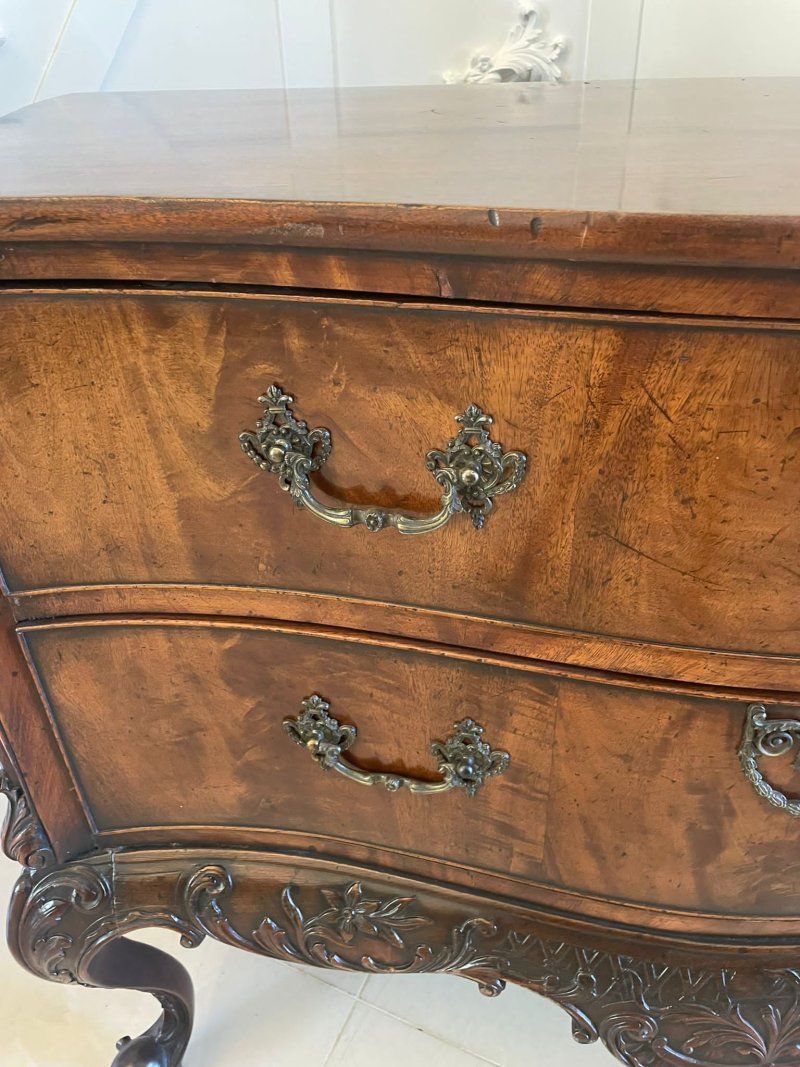 Outstanding Quality Antique Victorian Figured Mahogany Serpentine Shaped Chest of Drawers - Image 10
